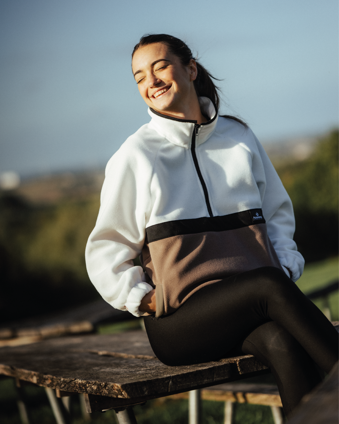 Polaire Norditude PANORAMA | Lisa mesure 1m69 et porte une taille S